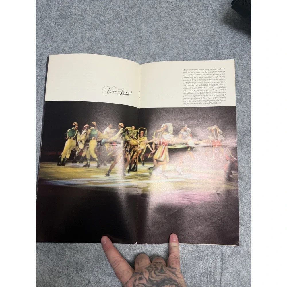 Vintage 1960s Ice Capades 25th anniversary‎ Program and Info book
